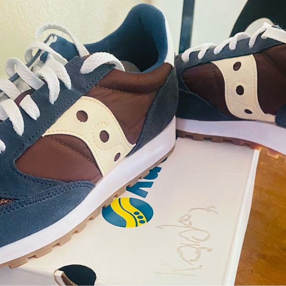 Saucony shoes - Picture 5 of 8